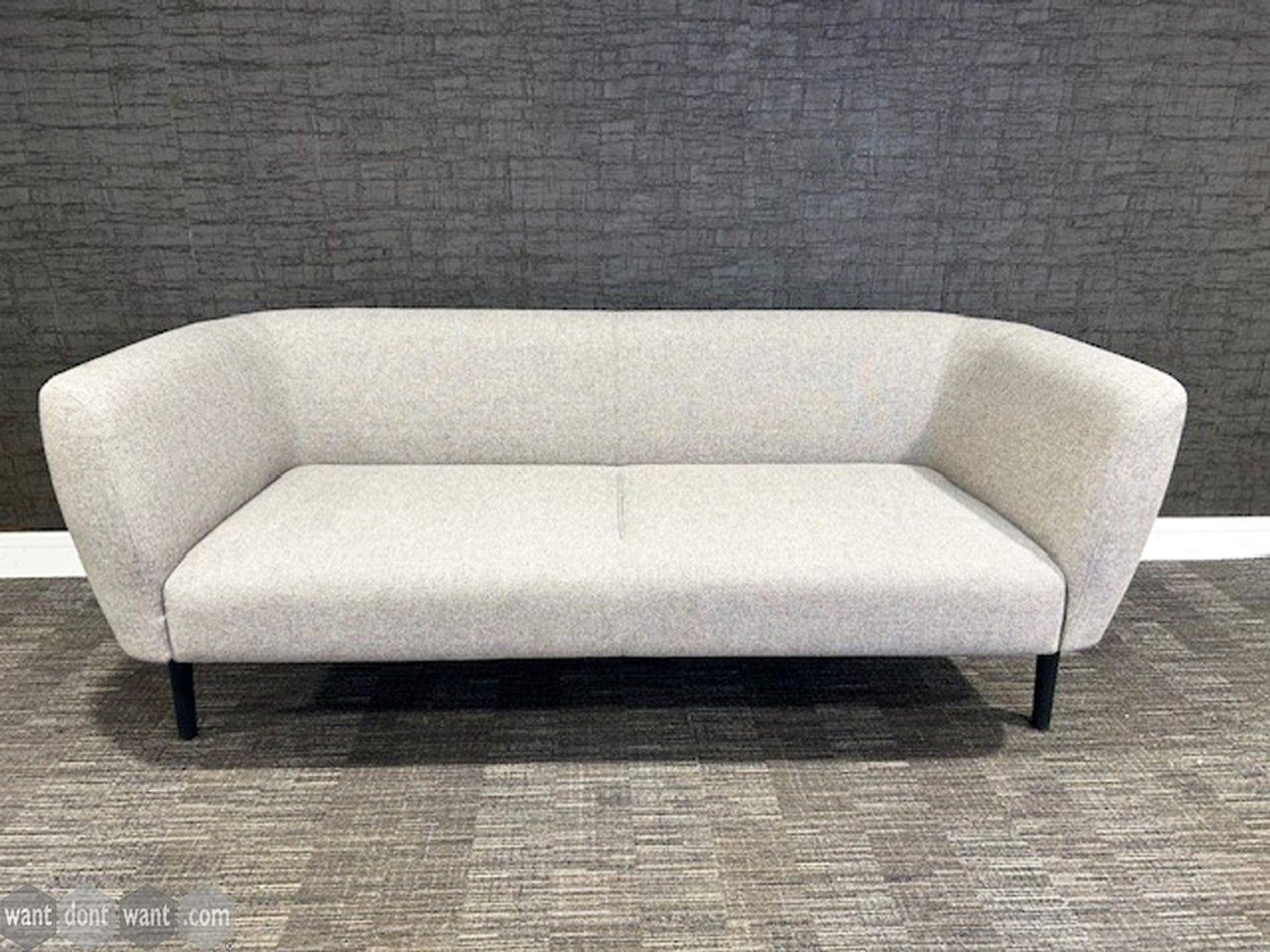 Used 1800mm Modus sofa
