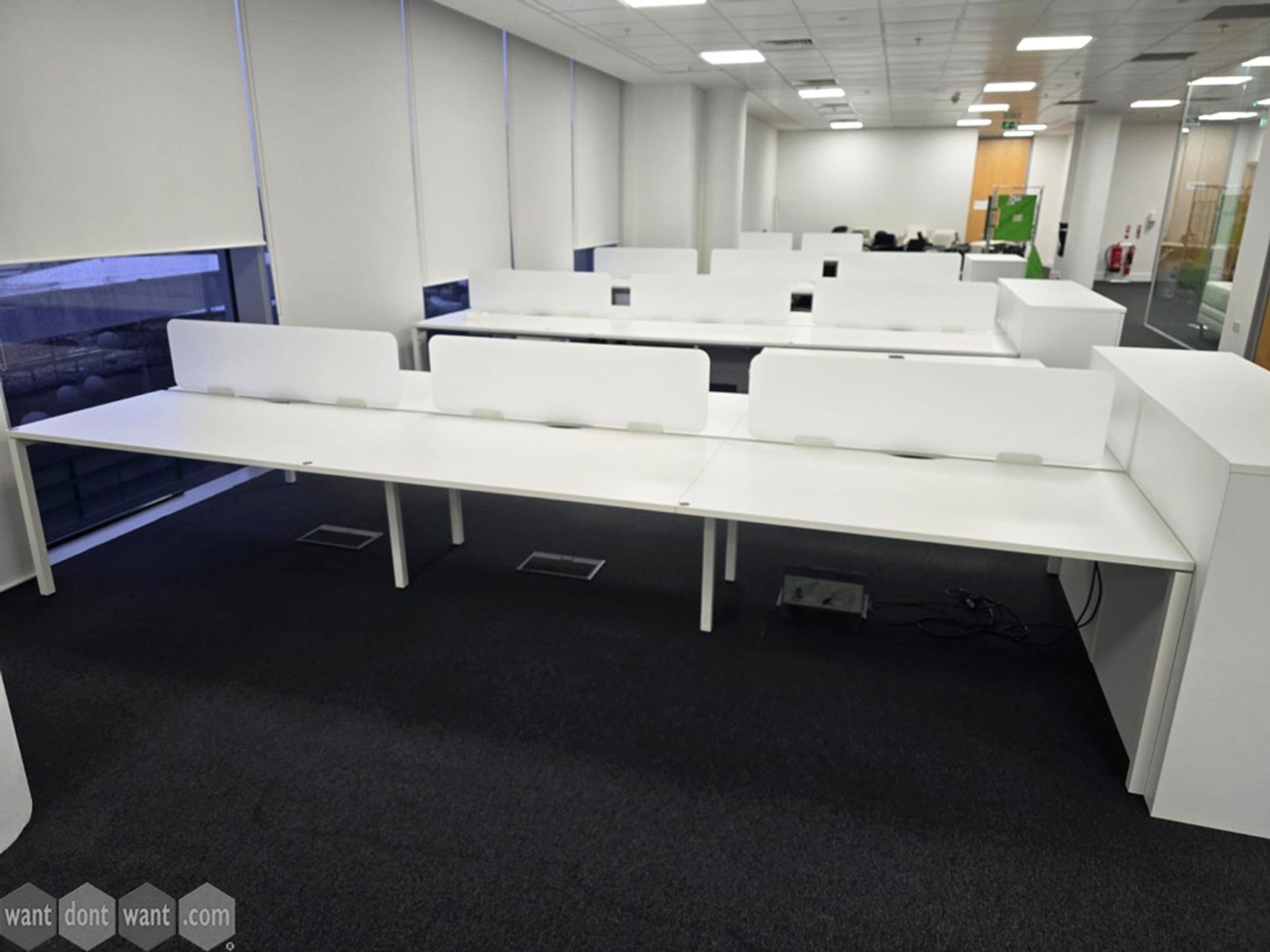 Used 1100mm - 1400mm Narbutas desks 