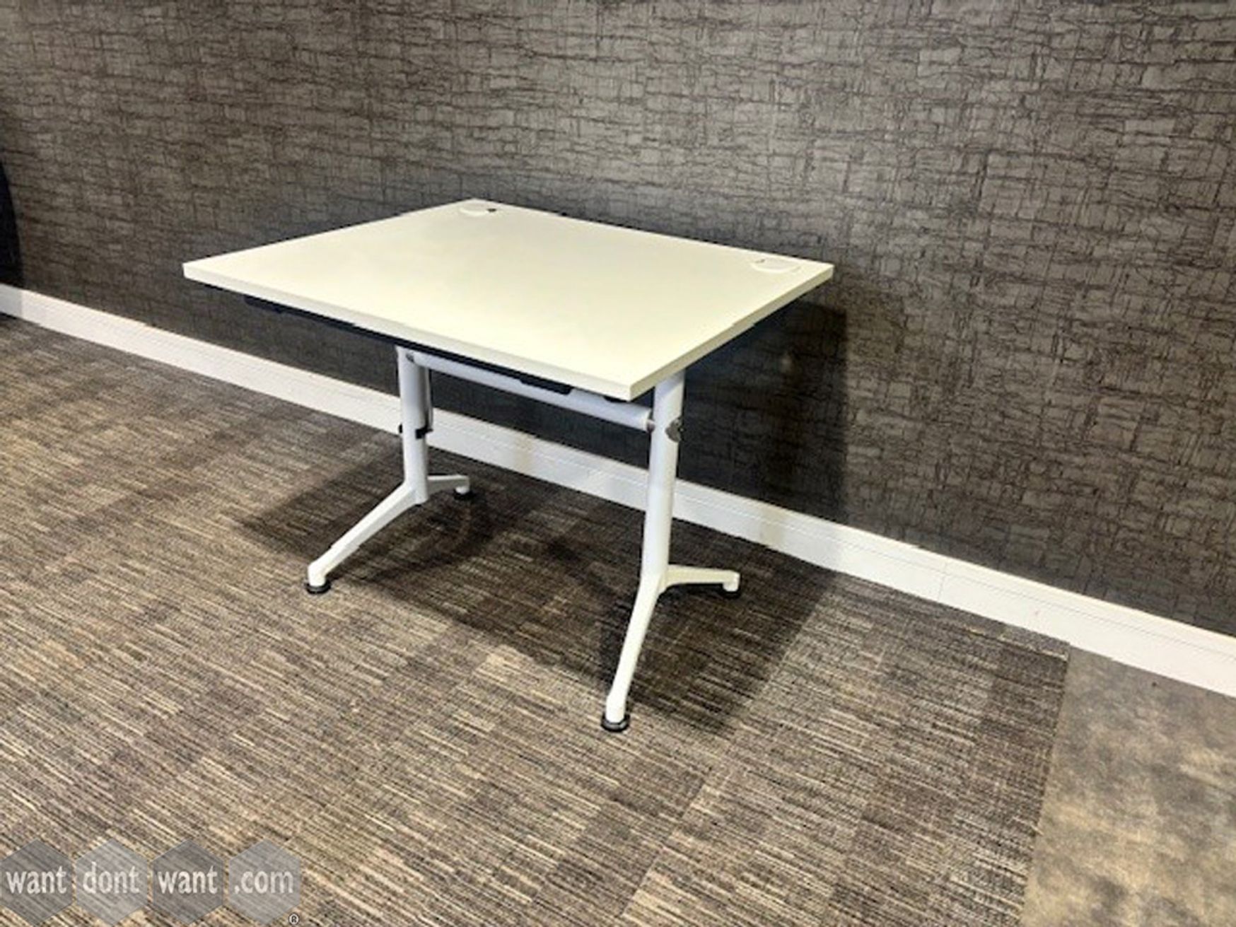 Used 900mmThinking Ergonomics Flip tops with portholes 