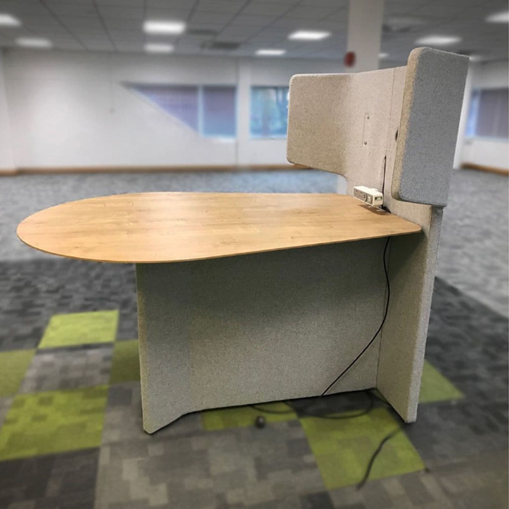Refurbished 1300mm Orangebox Away From The Desk High Media Table
