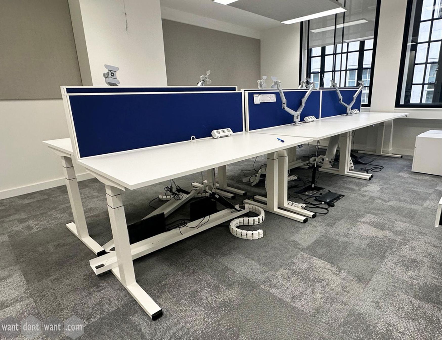Used 1600mm Senator Torasen Freeway adjustable sit stand
