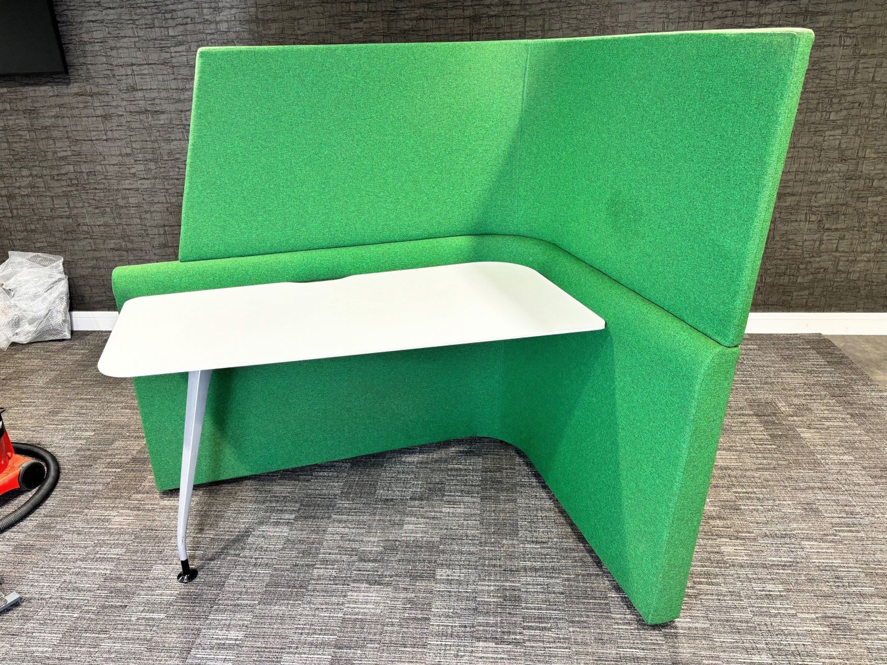 Used Orangebox corner desk units in green
