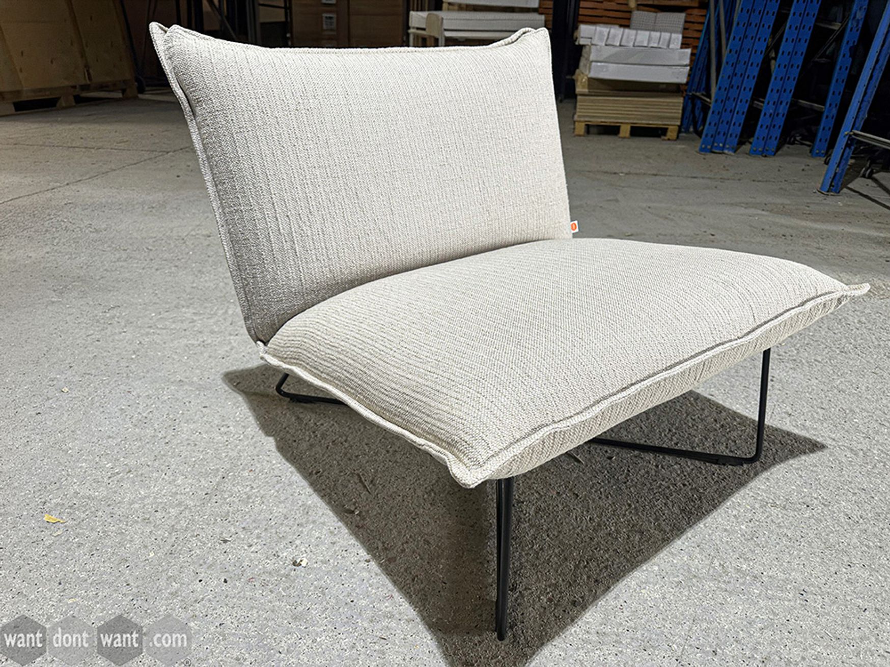 Used Jess Lounge chair