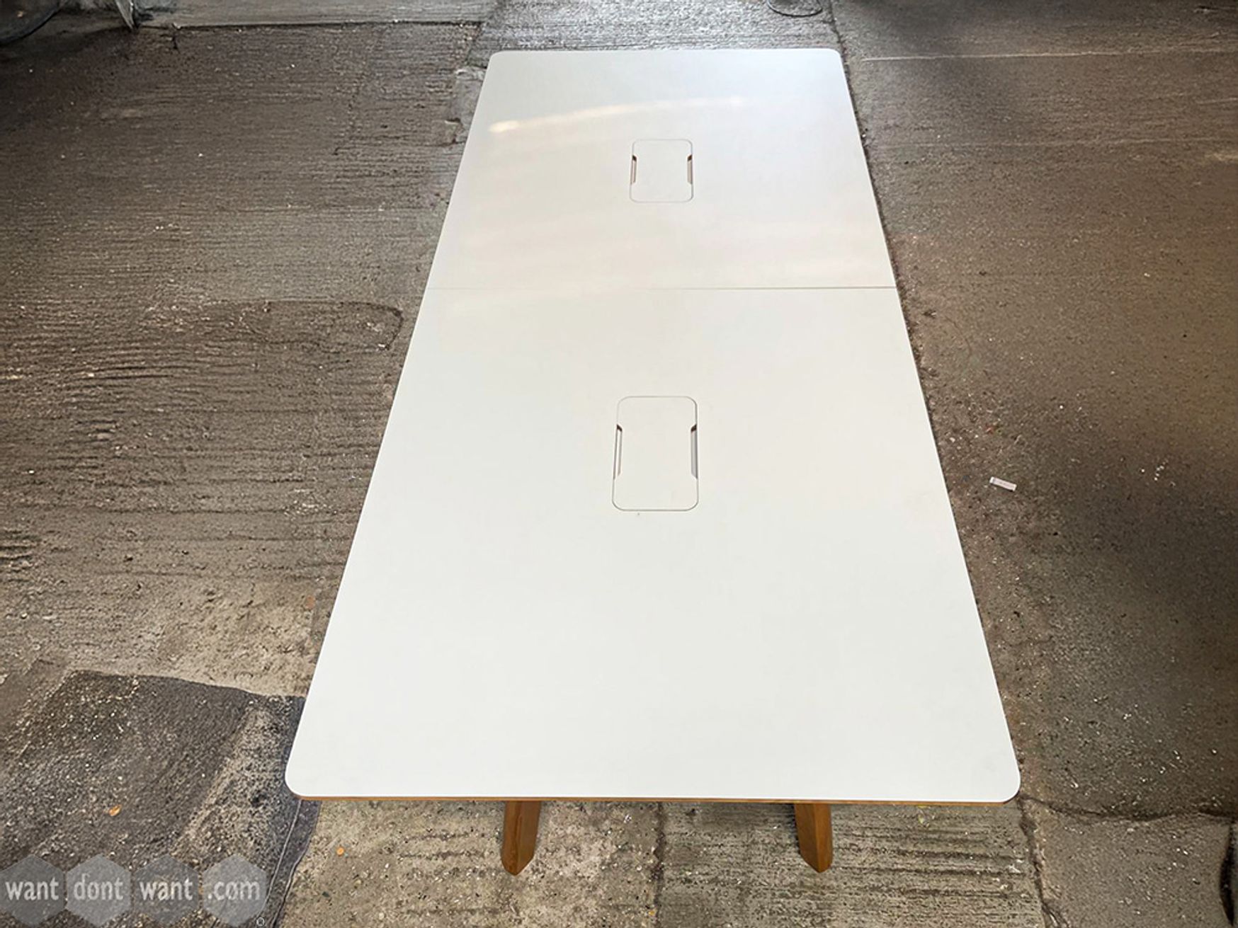 Used 2600mm Allermuir high table in white with power