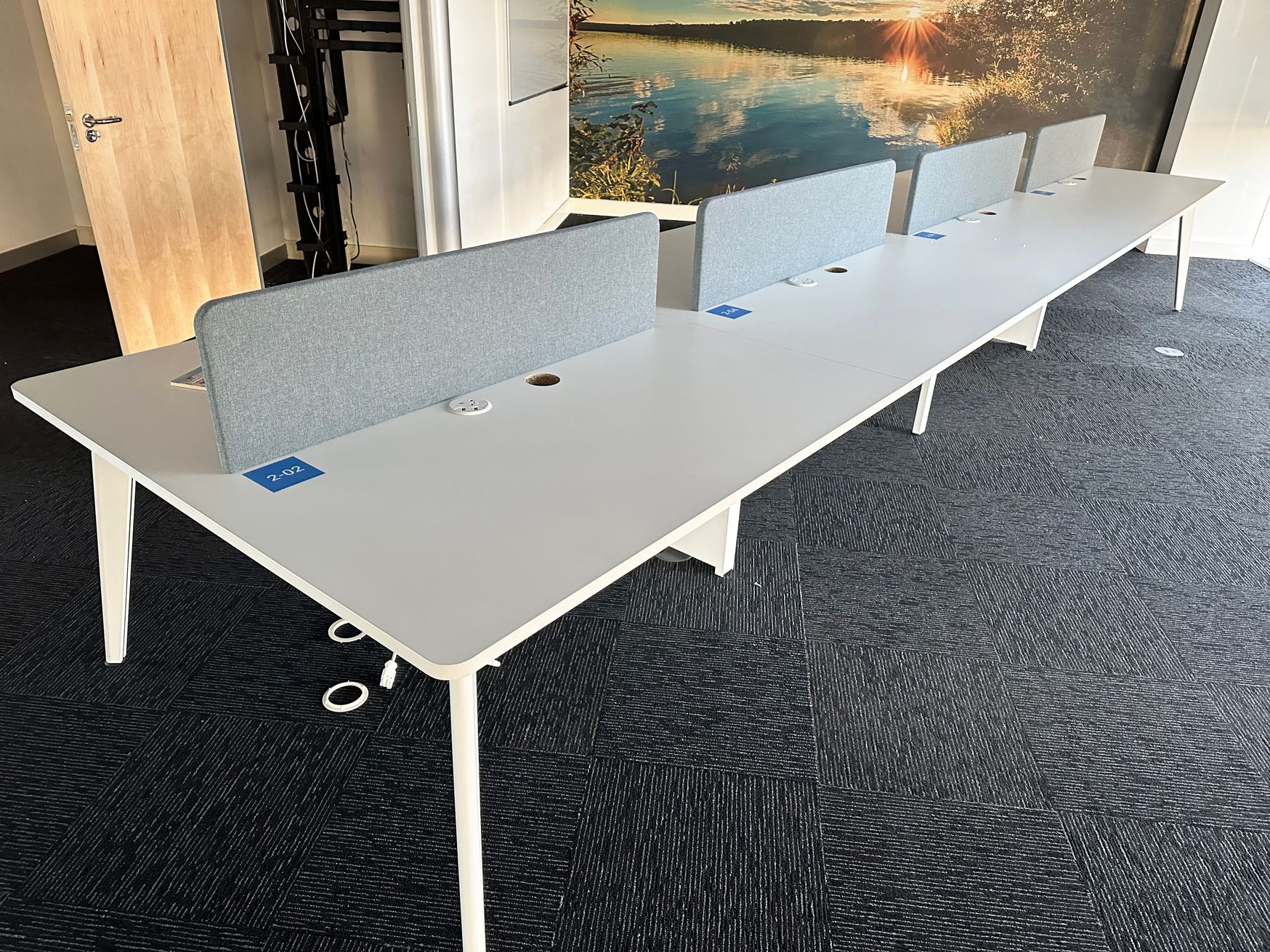 Used 1400mm Dynamobil white bench desks