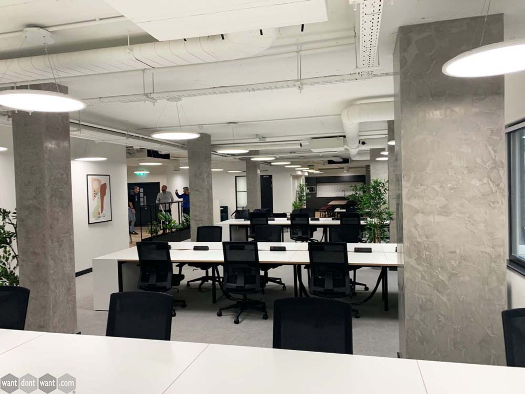 Used 1200mm Nova bench desks
