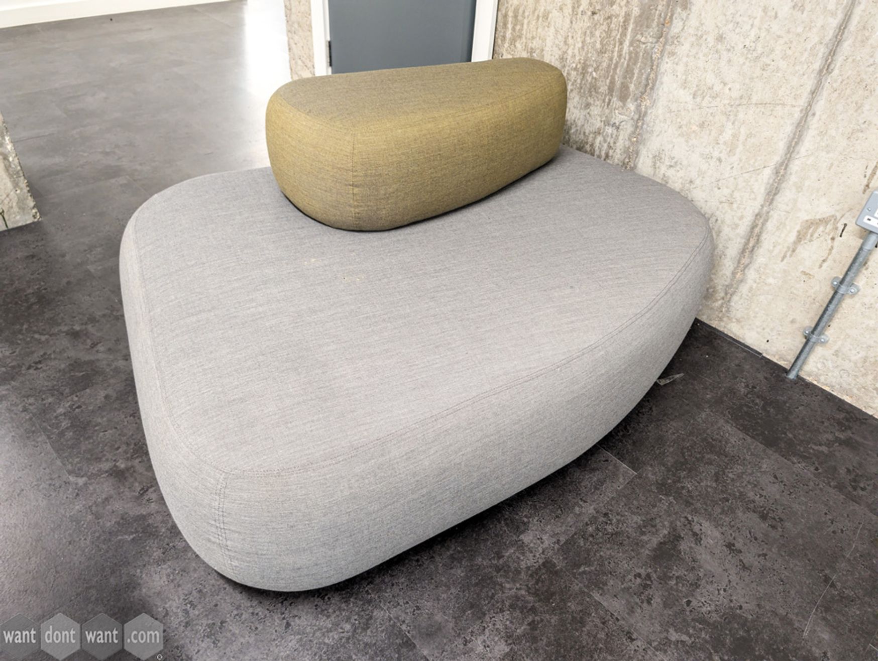 Used Hitch Mylius Pebble modular sofa
