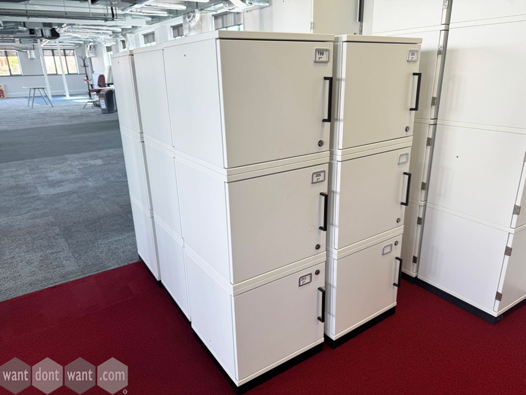 Used white MFC 3-door lockers