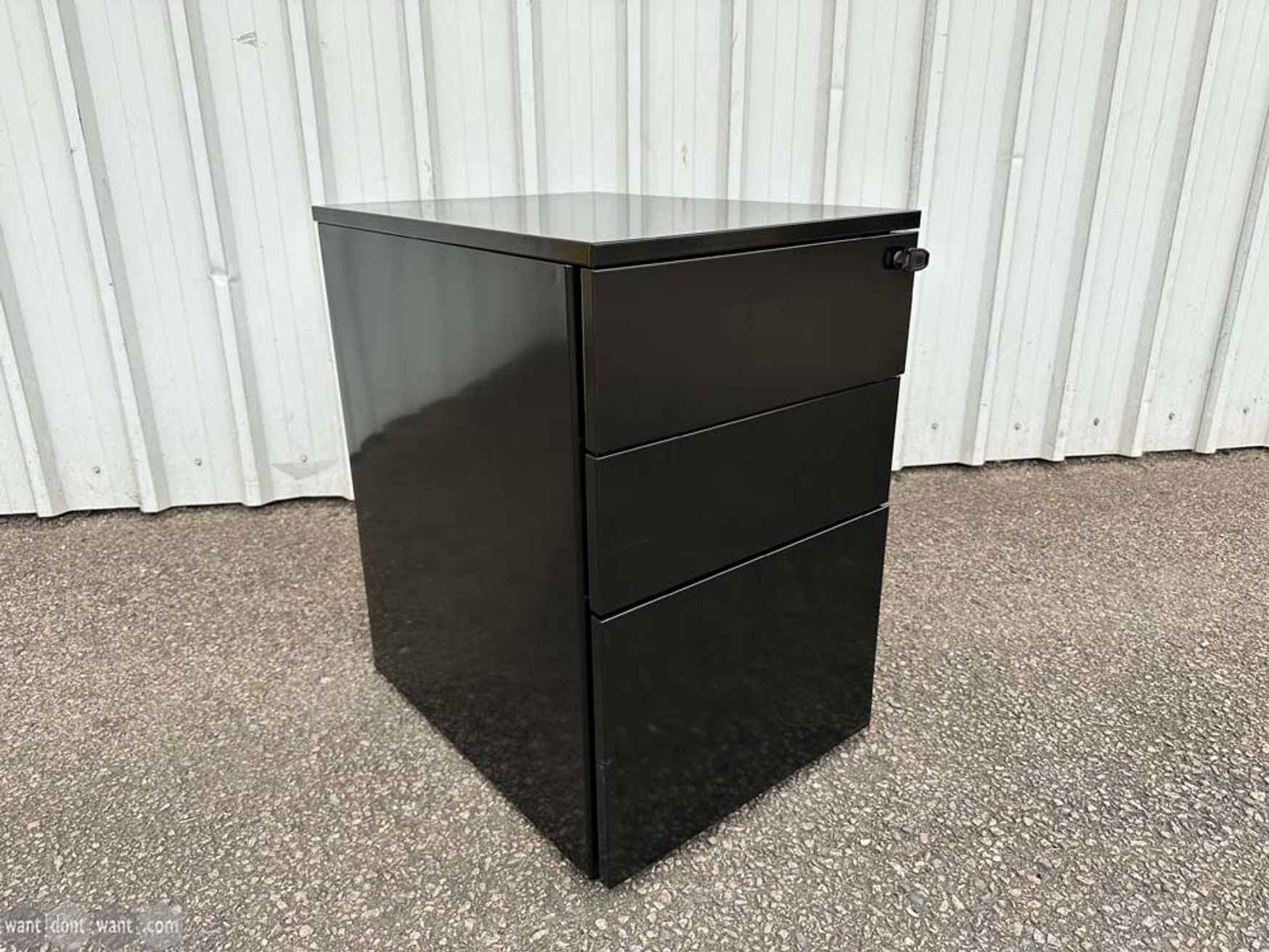 Used 3-drawer pedestals in black metal finish