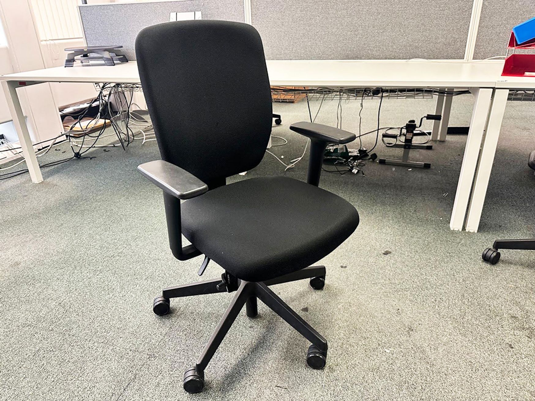 Used Senator Dash Black Operator Chairs
