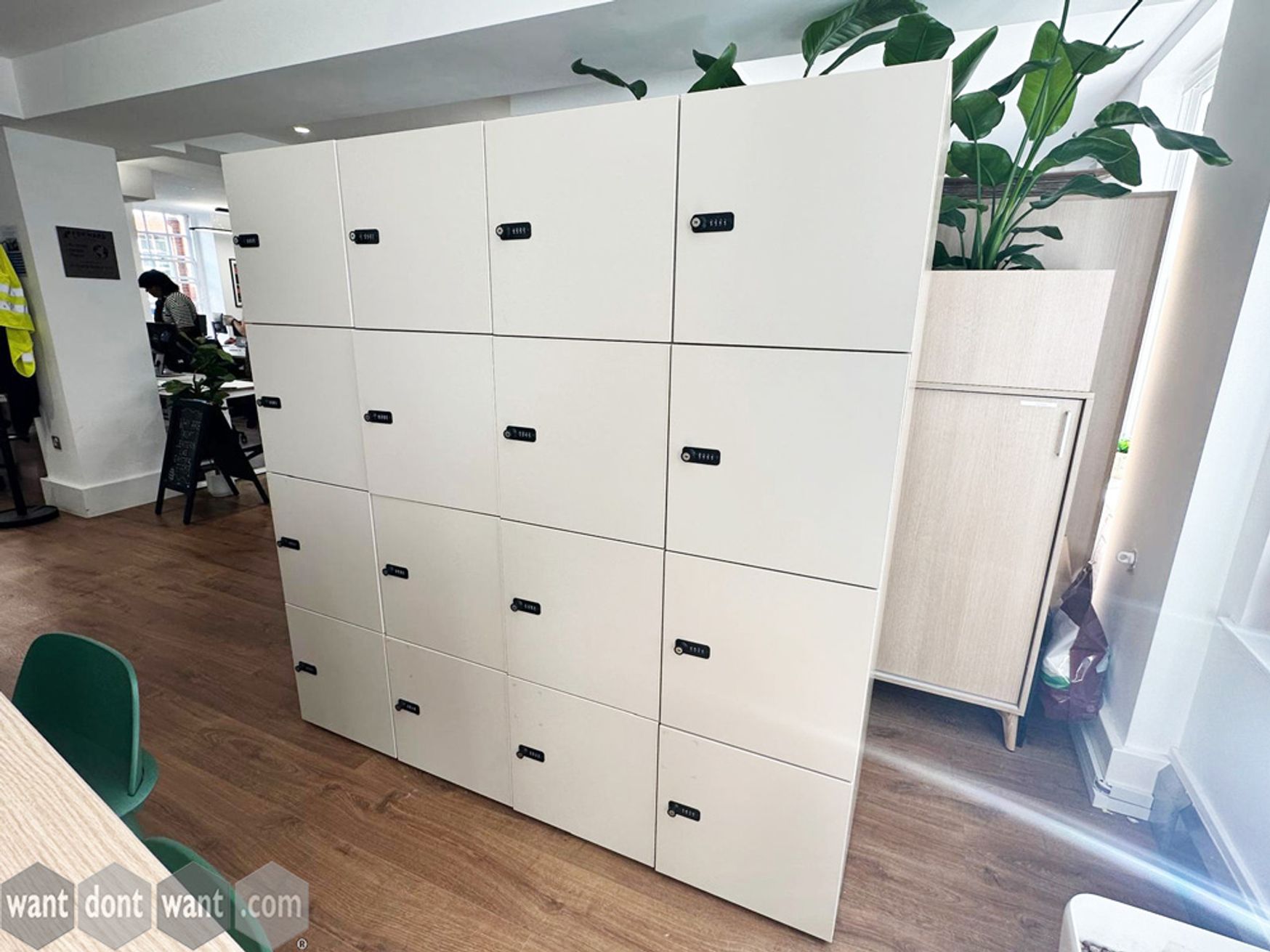 Used 4-Door Lockers with manual combination locks 
