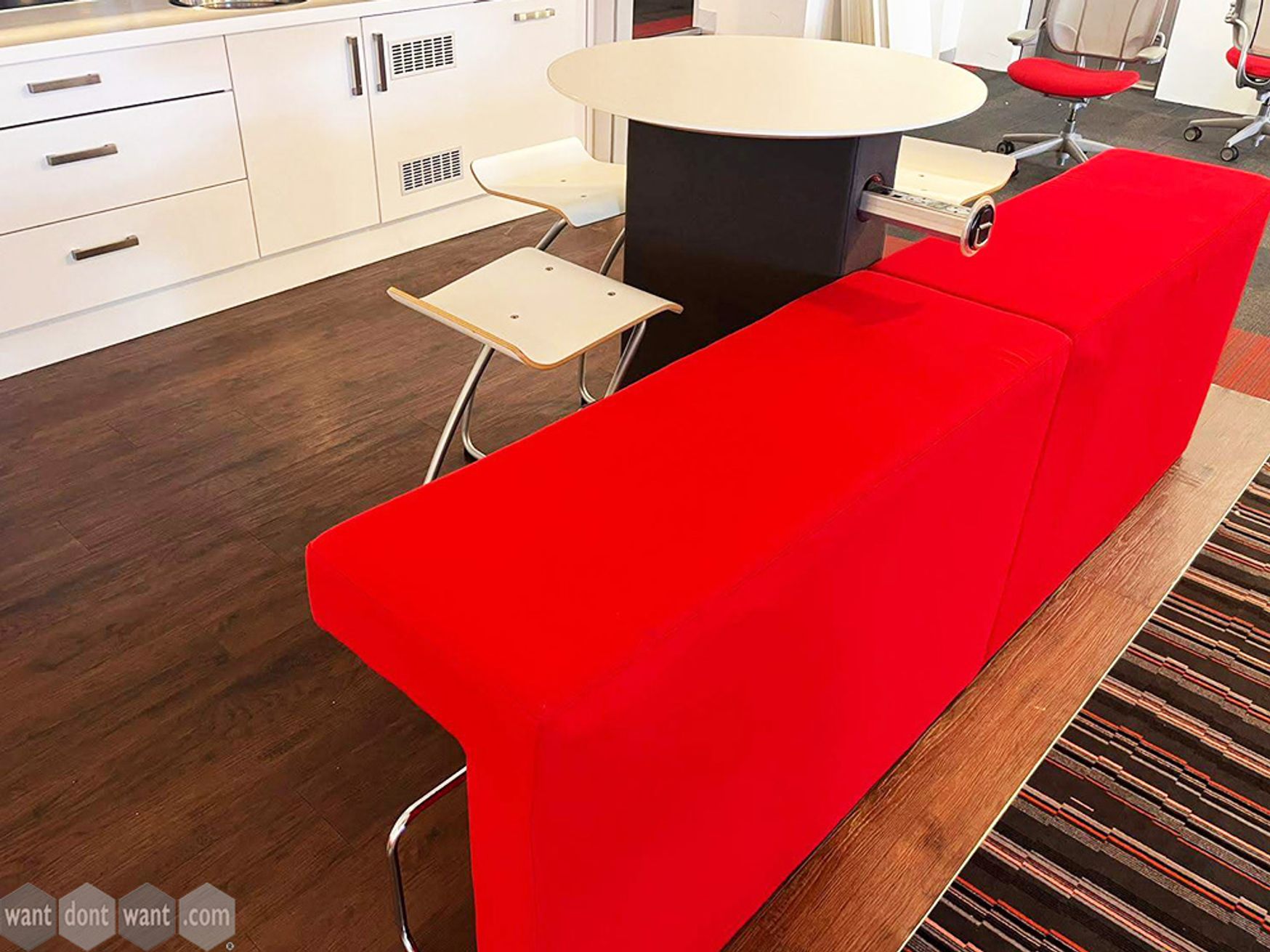 Used Orangebox Breakout Set (excluding stools)