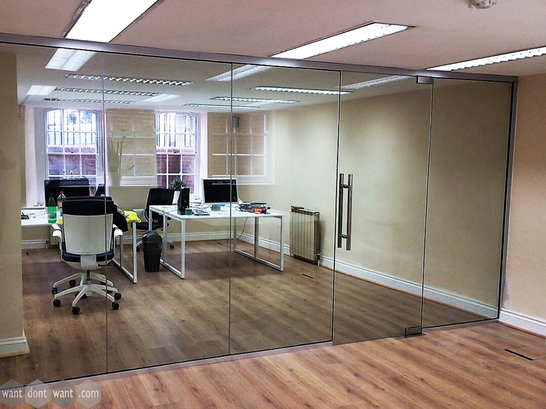 <b>Brand New Glass Partitioning - Competitive Prices and Quick Delivery</b> 
