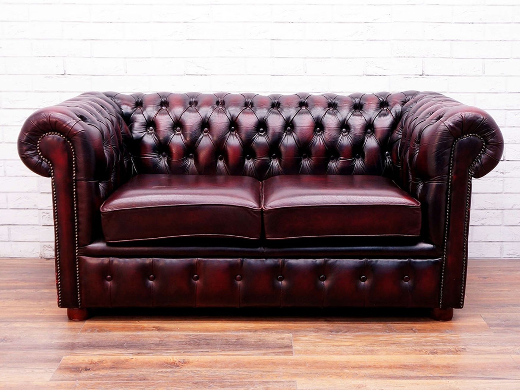 Want Dont Want.Com Second Hand Office Furniture Used Office Furniture Chairs Sofas Armchairs Lounge Used Chesterfield Style 3 Seater Sofa in Oxblood