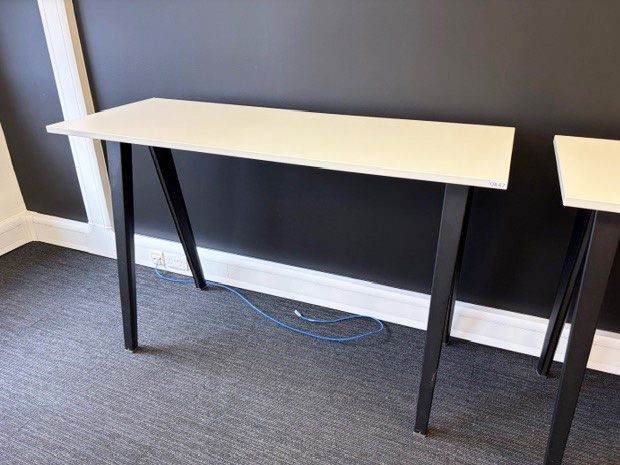 Used 1600mm Steelcase high tables