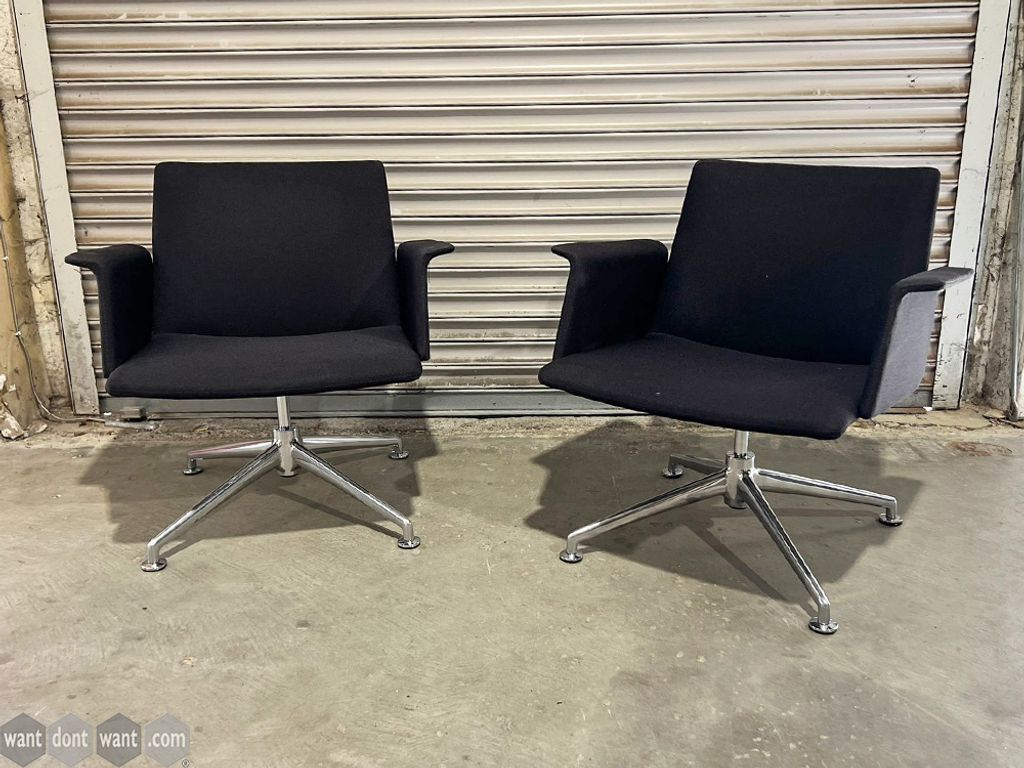 Used Brunner Fina lounge chair 