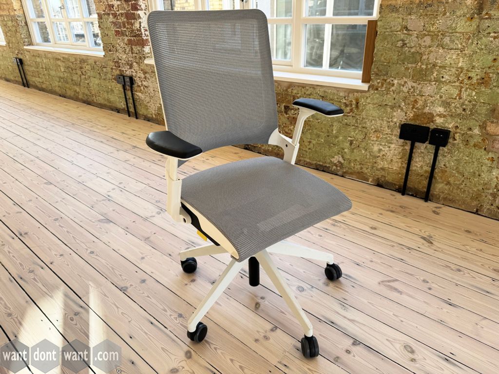 Used Orangebox Kirn operator chairs 