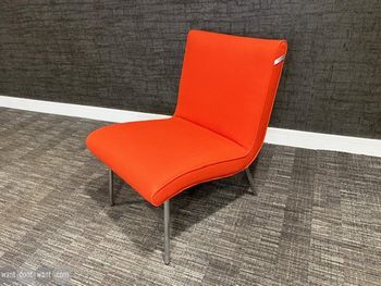 Used Walter Knoll Vostra Chair in red/orange