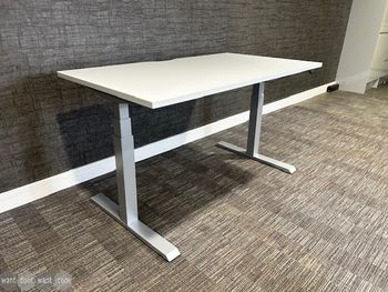 Used 1400mm Senator electric height adjustable desk 