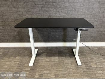 Used 1200mm Ergonomist single electric height adjustable desk