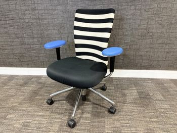 Used Vitra task chair