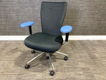 Used Vitra task chair