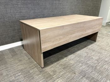 Used 2000mm executive desk with modesty panel 