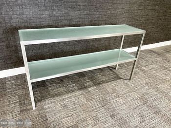 Used 1500mm Glass Breakout Table