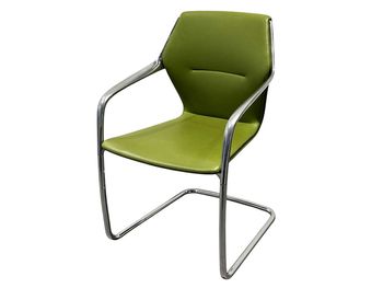 Refurbished Brunner Ray cantilever chair in Olive leather