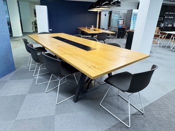 Refurbished 3000mm Studio Pro boardroom table