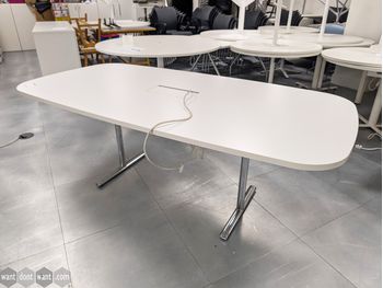 Used 2000mm Howe white table with power