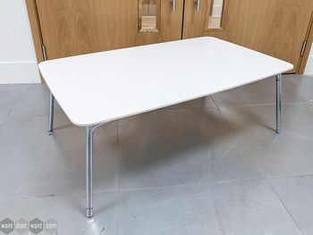 Used 1030mm Orangebox coffee table 