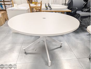 Used 1200mm Sven circular table with central port
