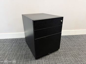 Used 3-drawer black pedestal