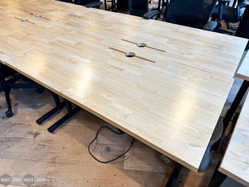 Used 1400mm desk with timber MFC top