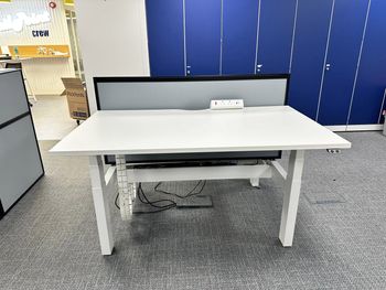 Used 1400mm Senator Back to Back Sit Stand desks
