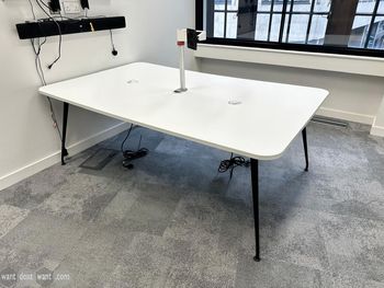 Used 2000mm New Design Group Meeting table
