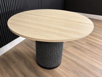 Used 1100mm circular table with acoustic base