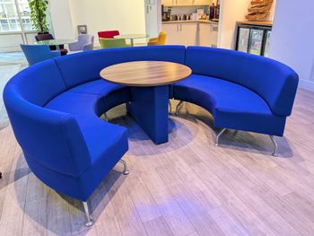 Used Orangebox 2600mm soft seating with table
