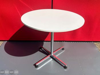 Used 800mm Kusch round table