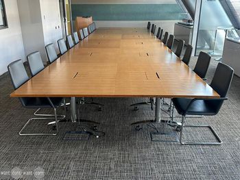 Used 1600mm flip-top table on castors