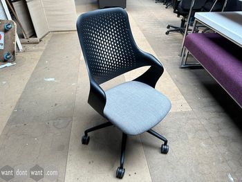 Used Boss design 'Corza' operator chairs