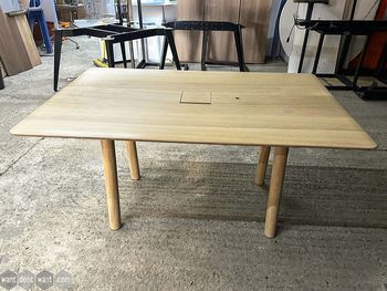 Used 1500mm OVO white oak table