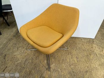 Used Allermuir A642 lounge chair