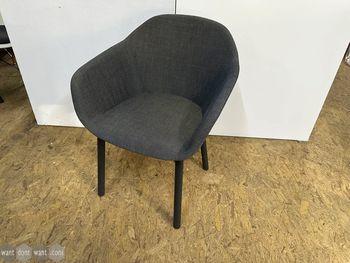 Used Modus ‘Quiet’ chair