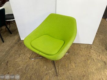 Used Allermuir A642 lounge chair