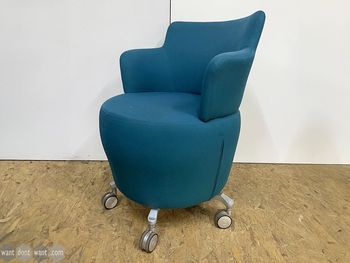 Used Orangebox Tarn chair in blue