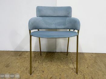 Used Armet velvet chair