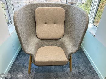 Used DeVorm chair in light grey felt