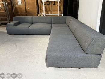 Used 2800mm Hitch Mylius corner sofa in grey